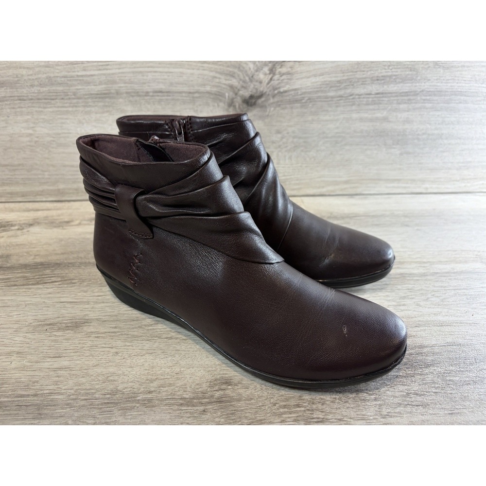 Clarks Women's Everlay Mandy Boot Purple Leather Size 9 Casual Comfy Cushioned